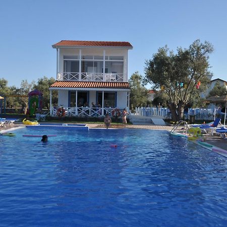 Zeytin Arasi Apart Otel Ayvalı Exterior foto
