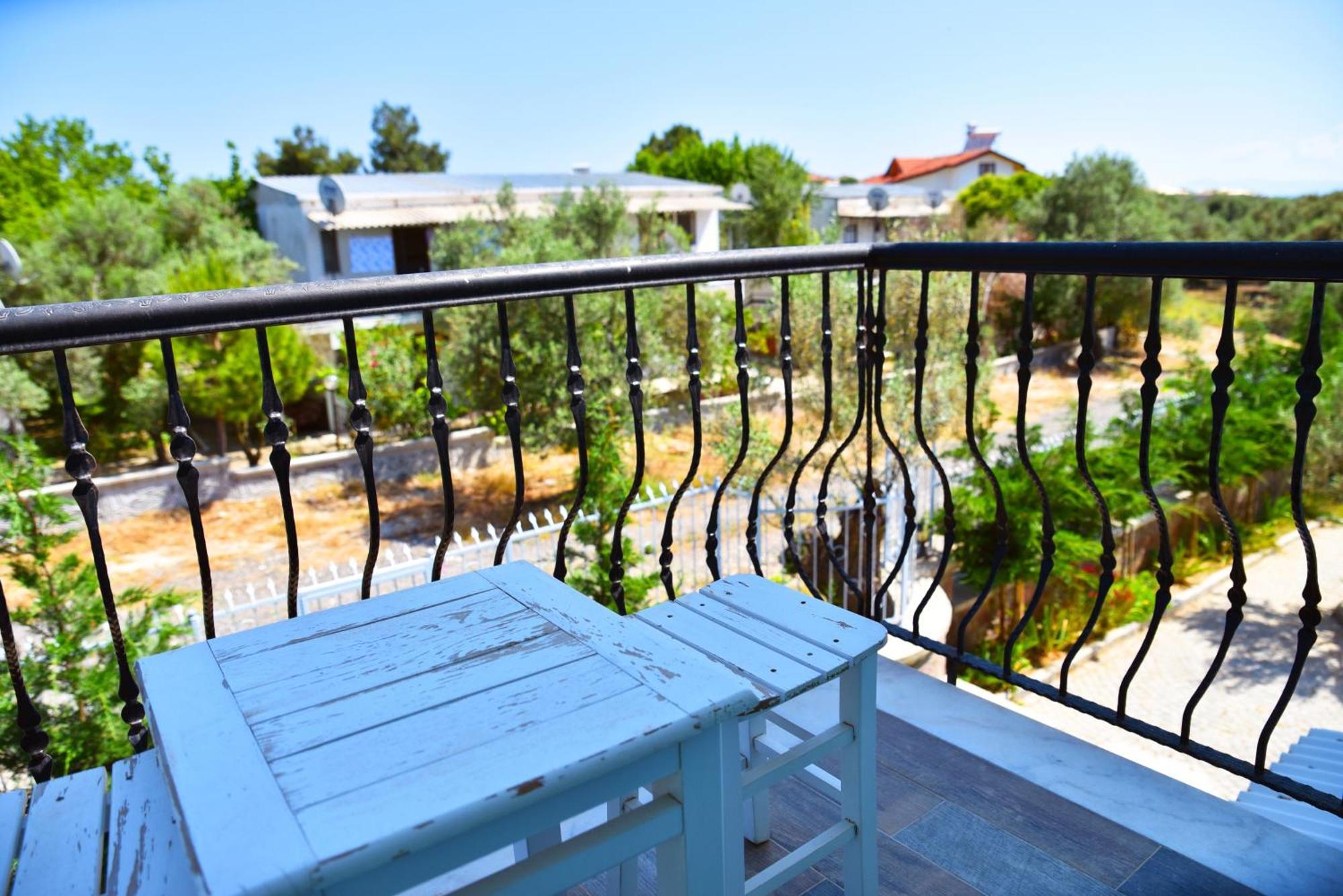 Zeytin Arasi Apart Otel Ayvalı Cameră foto